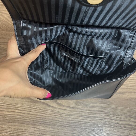 NWT Victoria's Secret purse - Picture 7 of 13